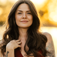Melanie Barrrett