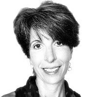 Dr. Paula Apro