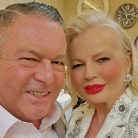Adrian & Suzie Francis